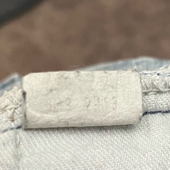 Vintage light wash Levi 684 - Picture 6 of 6